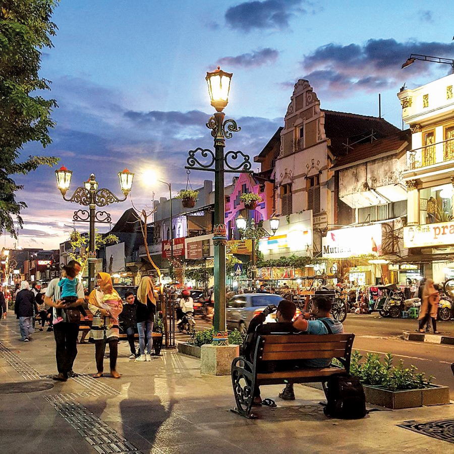 Suasana Malam Malioboro Jogja